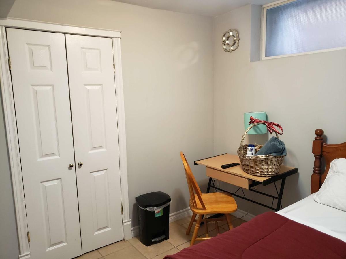 Private Room In Downtown Halifax Exteriör bild
